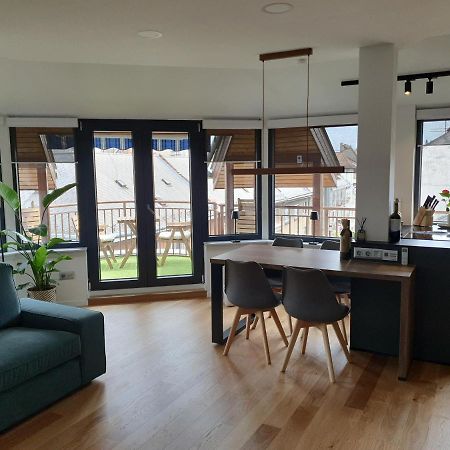 Modern Top Floor Loft With Balcony บูดาเปสต์ ภายนอก รูปภาพ